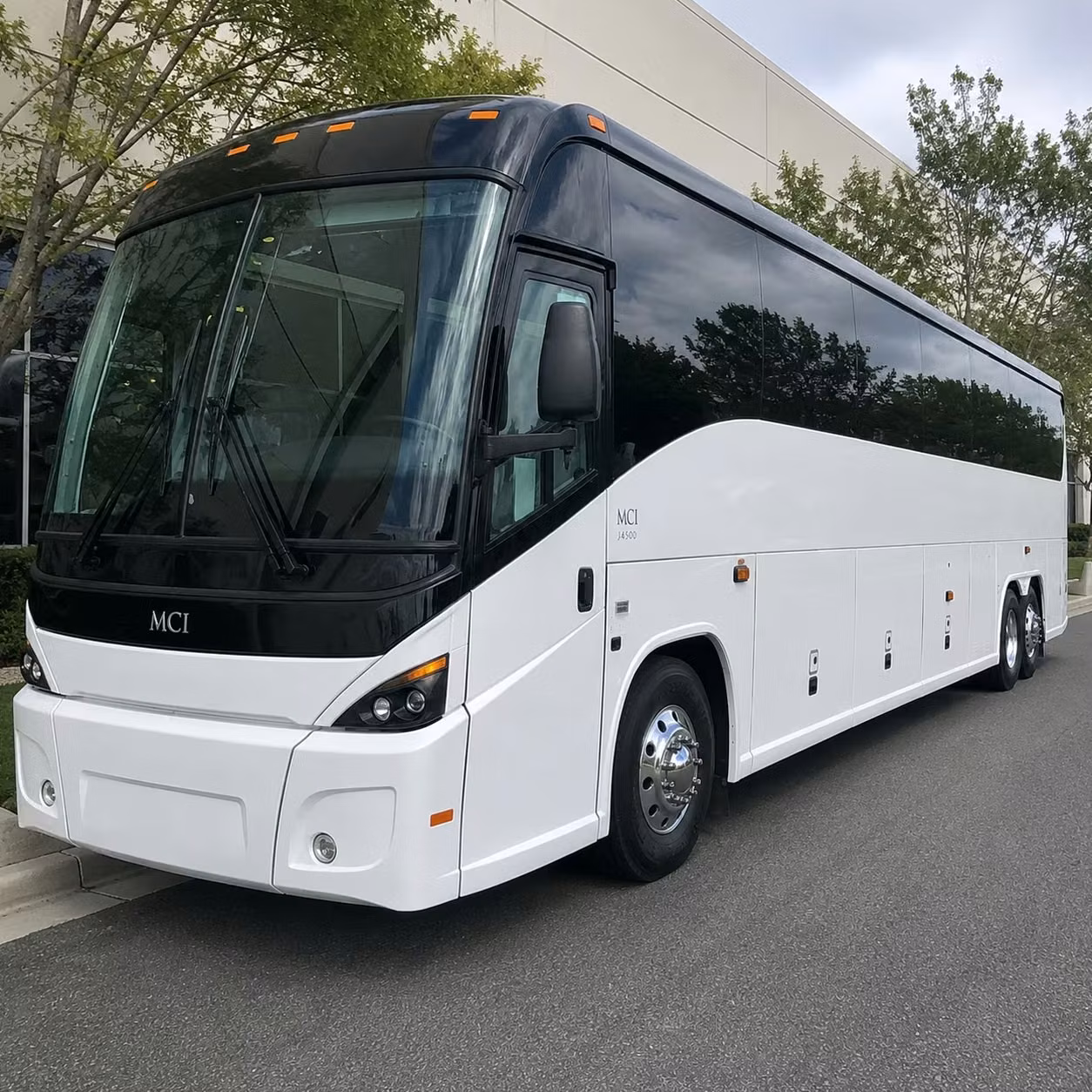 military shuttle services at fort snelling and the twin cities metro