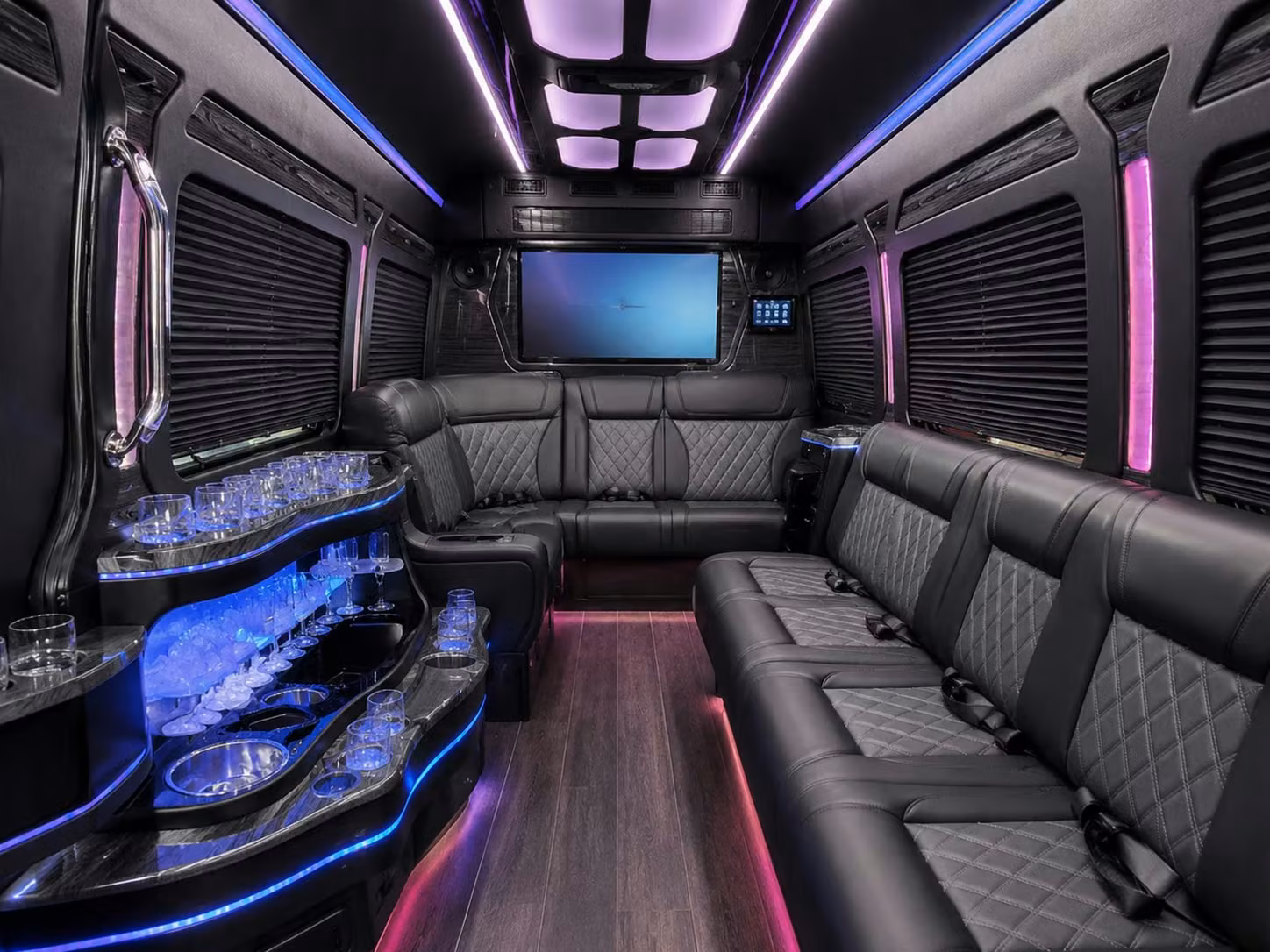 pre prom dinner shuttles and multi stop prom night packages in minneapolis